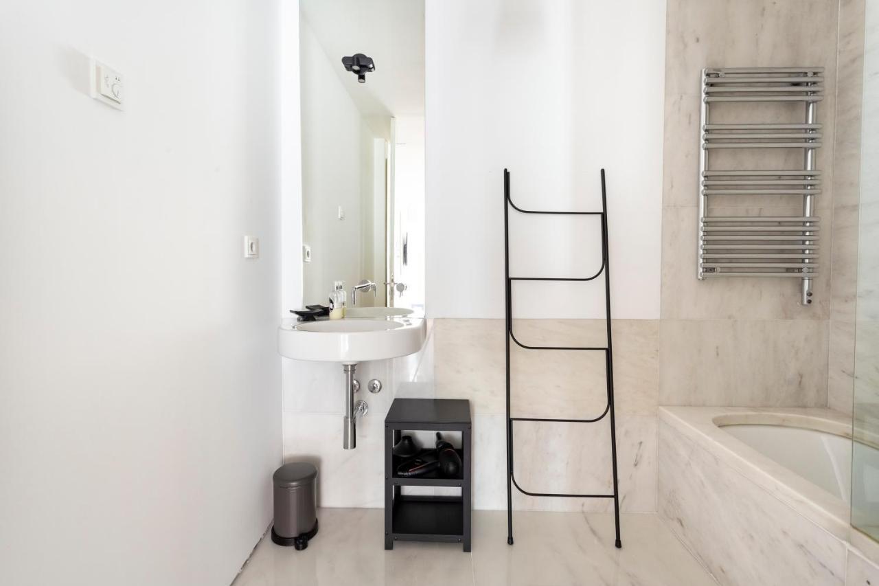 Altido Stylish 5Br Apt With Big Terrace In Principe Real Лісабон Екстер'єр фото